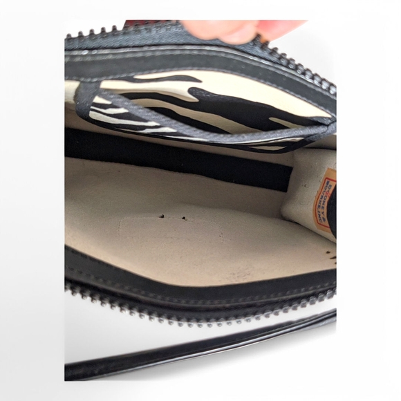 Black and Cream Zebra Print Crossbody Bag - Picture 11 of 13